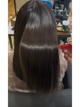 髪質改善ストレート