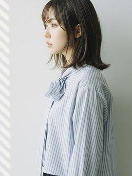 コトナ 越谷店 ロングヘアー/透明感ベージュカラー/小顔ウルフレイヤー/越谷