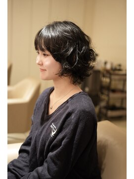 ツキ(TUKI) パーマスタイル