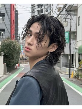 アストラ(ASTRA) MEN’S HAIR/波巻きツイストスパイラル/リバースセンターパート