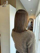 クララジャパン ナベシマ(CLALA JAPAN Nabeshima)&nbsp;縮毛矯正　質感ストレート　髪質改善カラー　顔まわり　ブリーチ