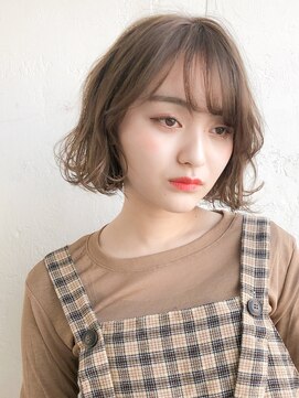 ルティア(Lutia) 切りっぱなしボブディ 小顔バング