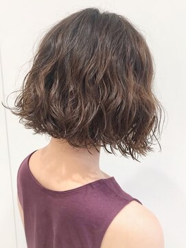 モリオフロムロンドン 大宮店(morio from London) 【morio 吉田あすか】切りっぱなしボブ×外ハネウェーブ