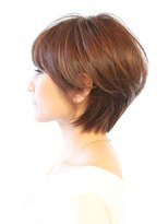 レウナ 外苑前(Reuna)&nbsp;３０代４０代５０代大人可愛いウルフショート