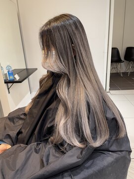 アライブ ハラジュク(ALIVE harajuku) 韓国風バレイヤージュ