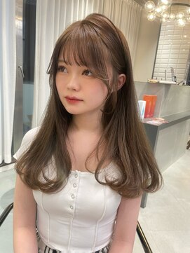 リリー(Lilley) (lilley内堀)顔まわりカット×レイヤーカット×前髪