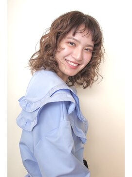 カグヤヒメ ドゥイ(kaguyahime doui) ミディアムパーマ