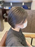 ショートボブ
