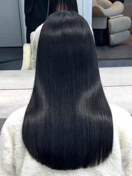 ラボトウキョウ 表参道(LABO Tokyo) ナチュラル美髪矯正【髪質改善×縮毛矯正】