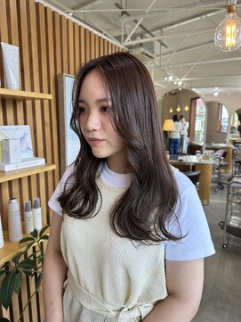 キュオンシア(CUEON. ciea) 艶ロング×柔らかグレージュ