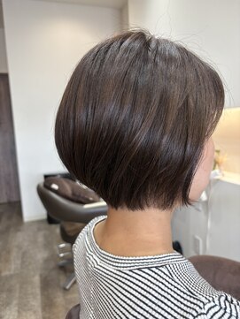 リュッカ(Lycka) 小顔ショート