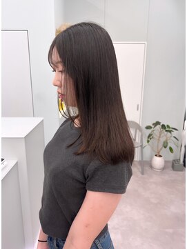 髪質改善　中性ストレート/ロングレイヤー