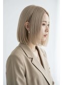 パツっと切りっぱなしボブ