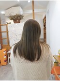 切りっぱなしボブ/ミニボブ/丸くないボブ/ヘーゼルベージュ