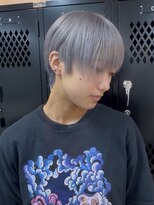 イエナ 渋谷(IENA) 10代20代30代対応インナーカラーブルー裾カラーケアブリーチ