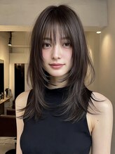 ケシキ 表参道 原宿(kesiki.) ミディアムレイヤー顔周りカットハッシュカットワンホンレイヤー