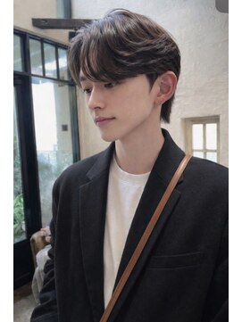 ベル 表参道Terrace(Belle) 【人気！リバースセンターパート】刈り上げ/ウルフカット