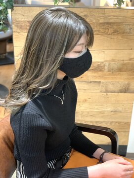 お~るうぇいず(always) ケアブリーチハイライト髪質改善オリーブグレージュレイヤー