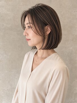 サムシング(Something.) 白髪ぼかし_透明感_大人ボブ