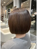 エマ ネクサス(EMA NEXUS) 【ツヤツヤ】派手さを抑えた、まろやかなマイルドボブ