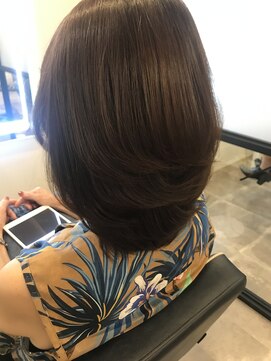 アールサロン アオヤマ(Rr SALON AOYAMA) プラチナミネコラ