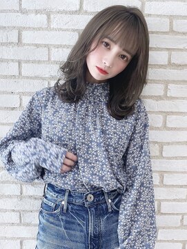 アンド ストーリーズ(&STORIES) 【大人かわいい小顔スリークボブローライト20代30代40代】