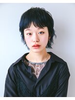 オト(Oto) ブルーブラックの伸ばしかけウルフ