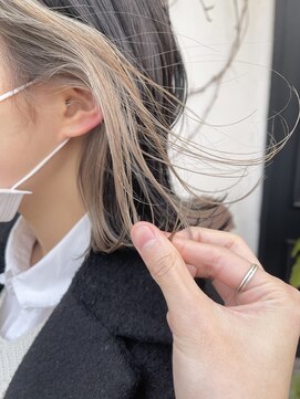 フォト 新宿(foto) イメチェン前髪ショートレイヤーカットオリーブベージュ