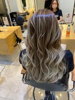 ジーナ セントラル銀座(Zina)&nbsp;バレイヤージュ＊セクションカラー＊ハイライト【ZinaCENTRAL】