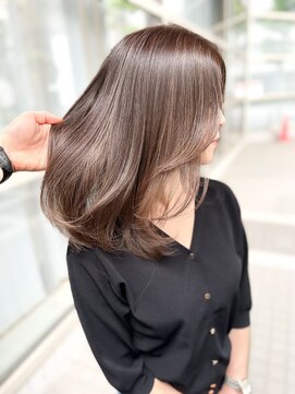 ジルブラン(JIL BLAN) ハイライトバレイヤージュダブルカラーショートカット30代40代