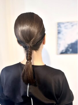 マリン(Marine) 20代30代パーティーお呼ばれヘアアレンジタイト