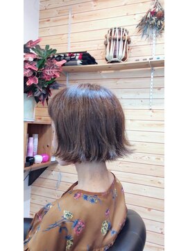 ソーホー ニューヨーク シズオカ(SOHO newyork SHIZUOKA) 外はねショート