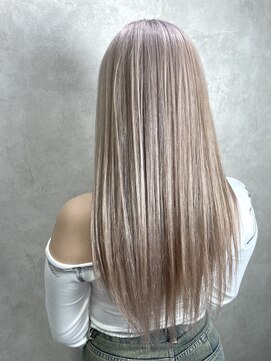 ルノン シェリー(LUNON cheliy) イメチェンヘアスタイルホワイトブロンド外ハネボブ美髪のススメ