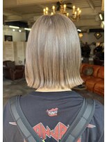 フルアヘッド(FULL A HEAD)&nbsp;くびれボブ/オリーブグレージュ/10代トレンドヘア