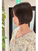 ヨーク(YOKE)&nbsp;ショートボブくびれ丸みグレージュ前髪シースルー20代30代40代