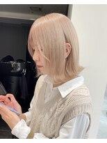 ルーブ トウキョウ(Loob. TOKYO) ハイトーンカラーミルクティーピンクベージュレイヤーカット韓国