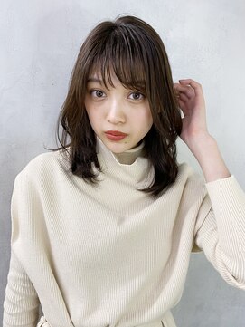 アイティー バイ アルバム 中野店(IT by ALBUM) ナチュラルレイヤー_厚めバングローライトスリークボブ_7209