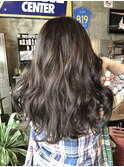 グレージュヘアー