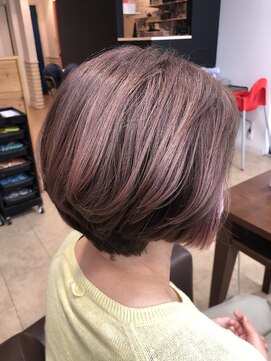 ラブリッシュ(LOVERICHE) 王道ショートボブスタイル　ピンクベージュカラー