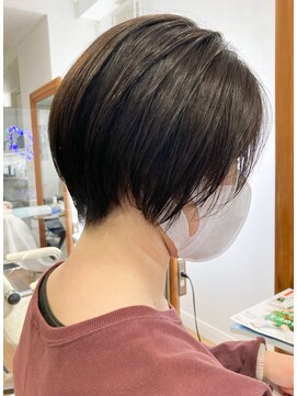 ヘッズ 本八幡店(HEADS) ミディアムヘア ショコラベージュ ボブルフ ベビーバング