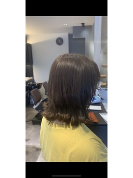 ブル(b.u.l.l.) ミルクティーブラウン