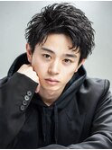男の30代を作るアップバングショート