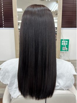スタイルクリエイター 土浦ピアタウン店(Style creator)の写真/【柔らかな質感+艶めく自然なストレートが叶う◇】思わず触れたくなるような手触り＆極上なツヤ感を表現＊