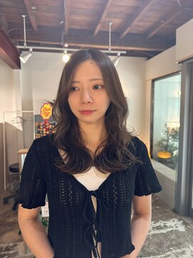 ティーヘア(t.hair) 夏にぴったりミディアムレイヤーカット/小顔ハッシュカット