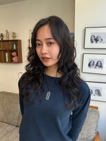 ポール(pole)&nbsp;札幌ロングパーマ　作り込みすぎないニュアンスパーマ