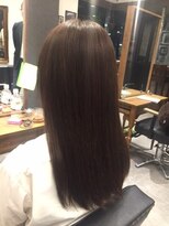 キヴィ(kivi) ナチュラルストレート 暗髪ショコラブラウン