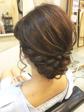 アンフィフォープルコ(AnFye for prco) 【AnFyeforprco】綺麗めルーズアップシニヨン★