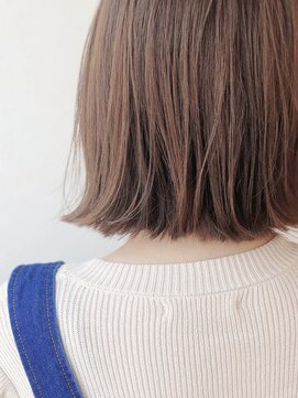 リアン(Lien) ラフな切りっぱなしボブ/熊田佳奈子