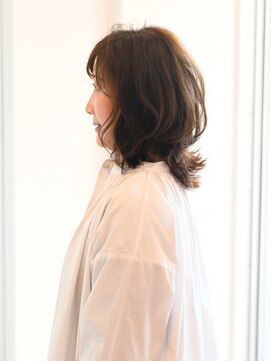 えがお美容室 【えがお美容室】40代50代に人気◎外ハネボブ ミディアム