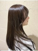 透け感あるカラー/ロングヘアー/前髪あり